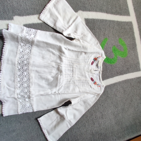 Girl's clothes - Picture 15 of 16